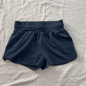 Old navy active hi rise shorts